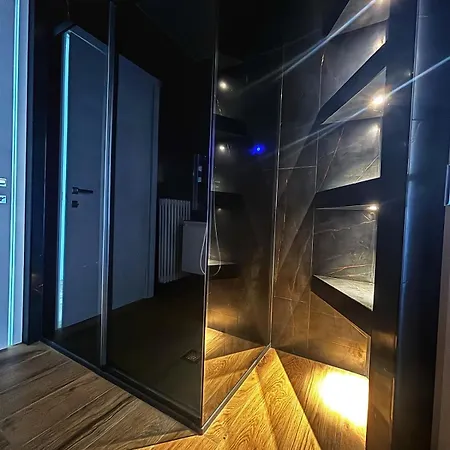 Modern With Balcony & View Apartment Verbania