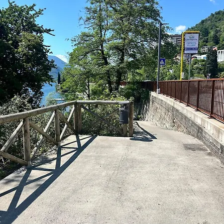 아파트 Modern With Balcony & View *