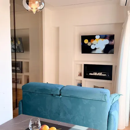 Apartment Modern With Balcony & View